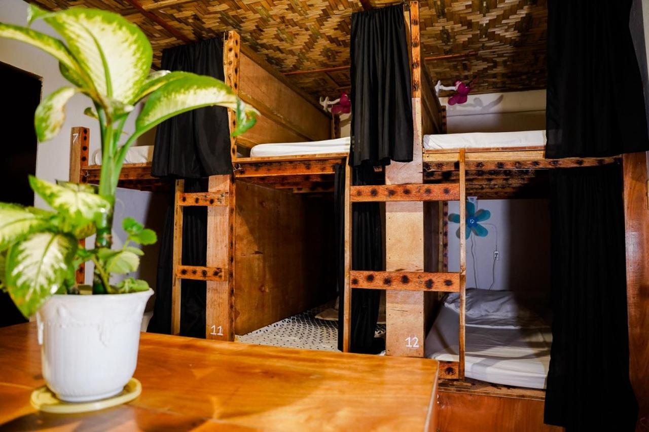 Yes Surf Siargao Hostel เจเนอรัลลูนา ภายนอก รูปภาพ