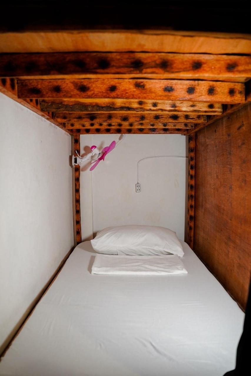 Yes Surf Siargao Hostel เจเนอรัลลูนา ภายนอก รูปภาพ