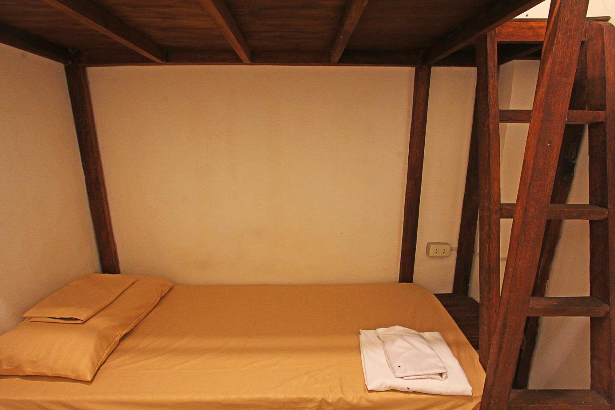 Yes Surf Siargao Hostel เจเนอรัลลูนา ภายนอก รูปภาพ