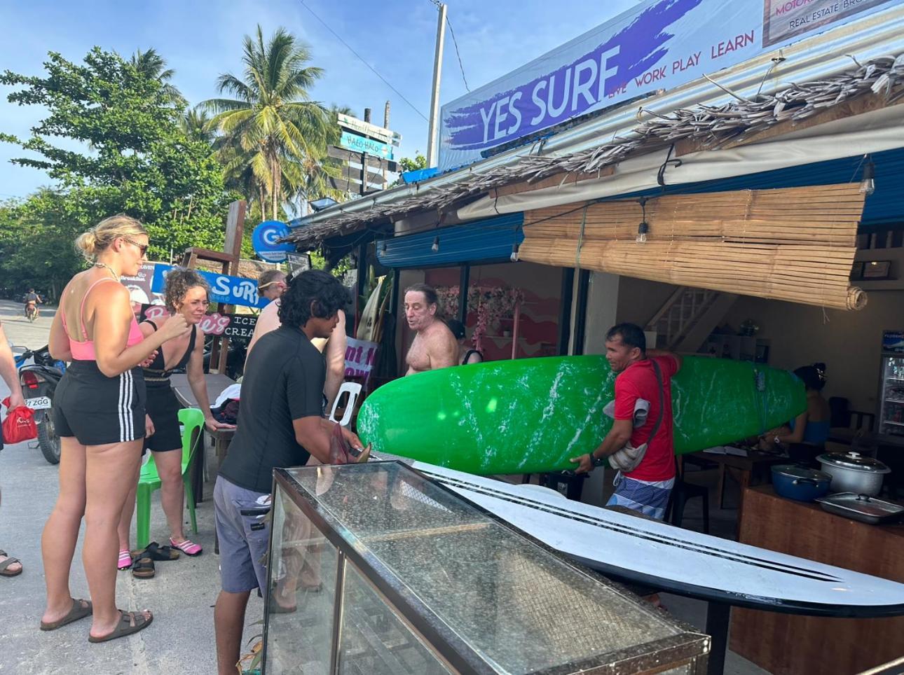 Yes Surf Siargao Hostel เจเนอรัลลูนา ภายนอก รูปภาพ